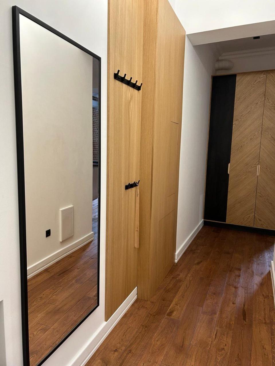 Seveneleven Apartments Черновцы Экстерьер фото