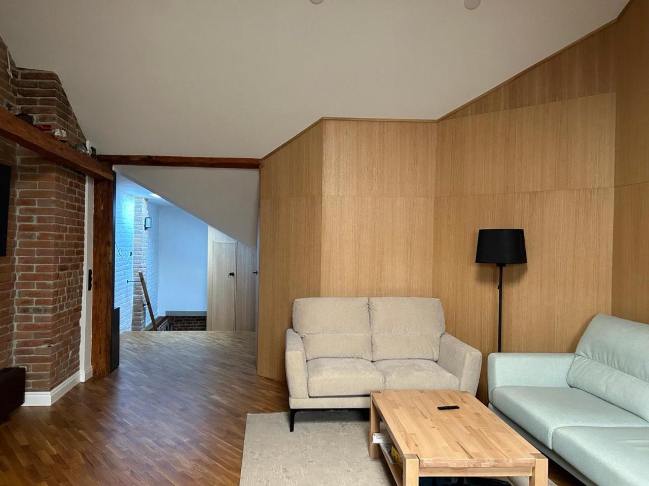 Seveneleven Apartments Черновцы Экстерьер фото