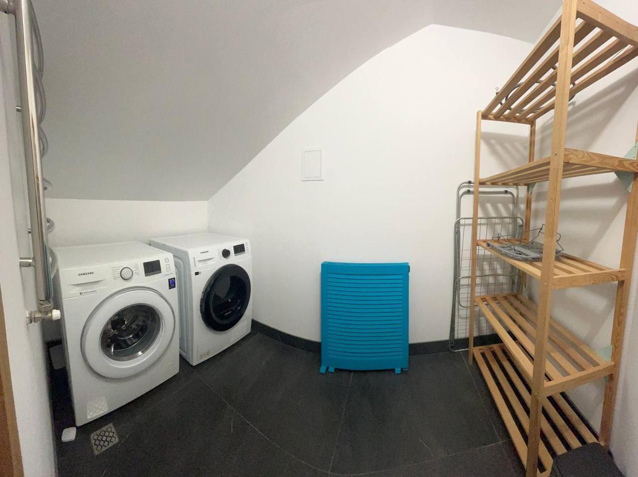 Seveneleven Apartments Черновцы Экстерьер фото